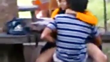 ஸ்டாக்கிங்ஸ் ப்ரிஃபெக்ட் கிரா தோர்னுடன் களமிறங்கியது