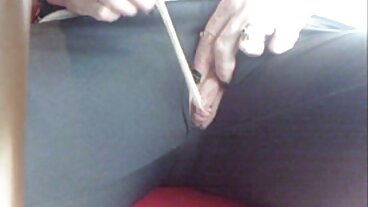 டீம் ஸ்கீட்டில் இருந்து கவர்ச்சியான சாலி ஸ்கிர்ட்டுடன் பள்ளி மாணவி திரைப்படம்