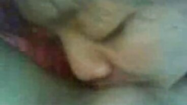 அனைத்து ஆபாச தளங்களிலிருந்தும் இயற்கையான முலைக்காம்புகள் உடலுறவு XXX கடந்து