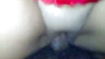 பிரேஸர்ஸின் கவர்ச்சியான கர்மென் கர்மாவுடன் மில்ஃப் ஸ்மட்